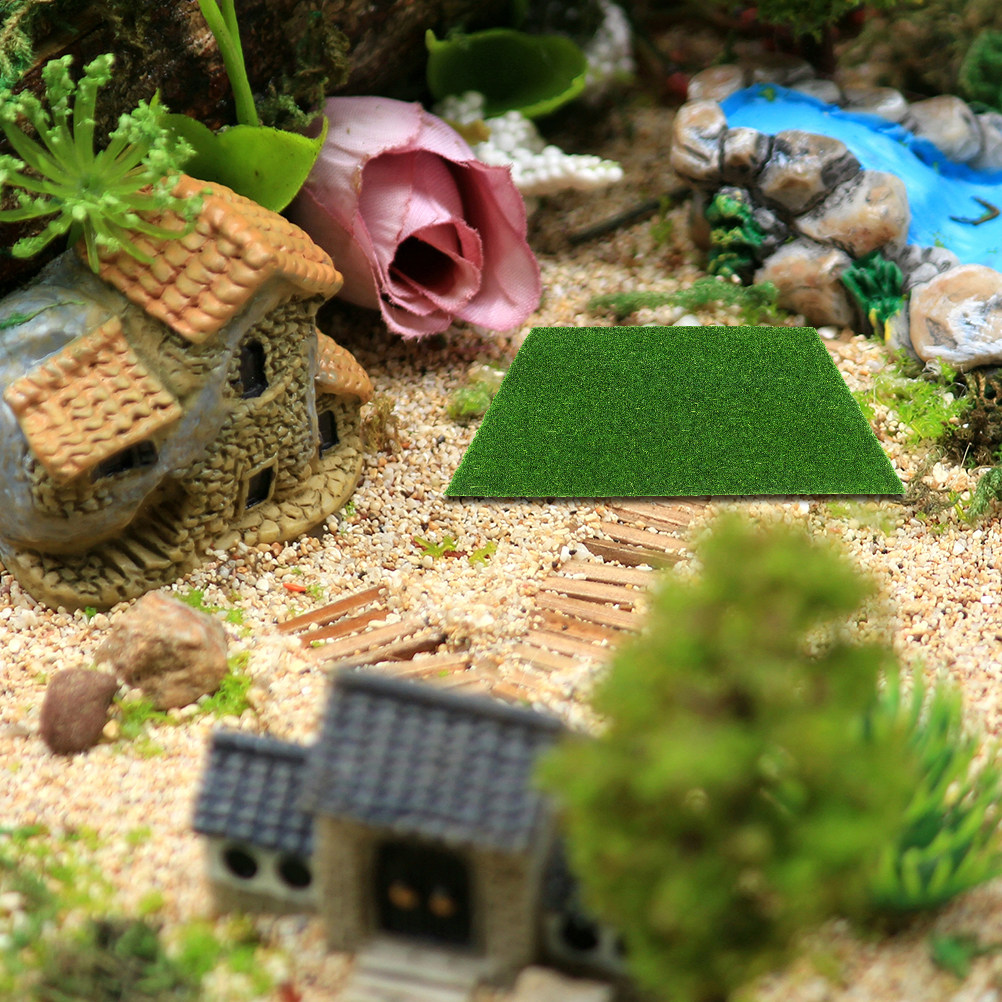 Bonsai Garden Miniature - 16 قطعة من العشب الصناعي الواقعي